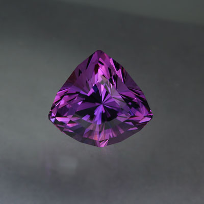  Amethyst gemstone