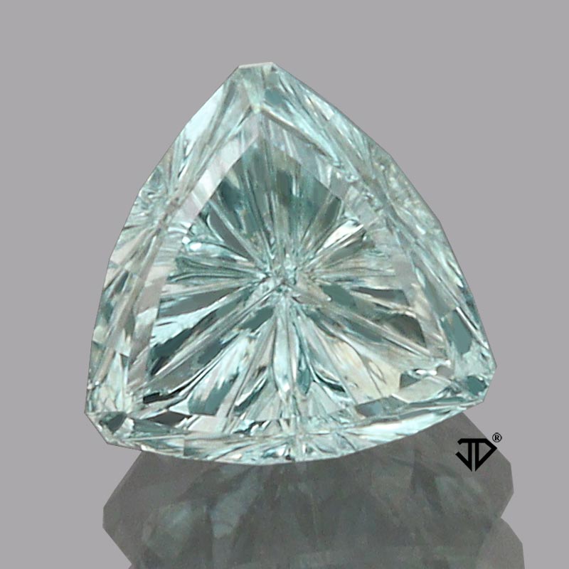  Aquamarine gemstone