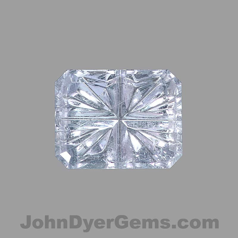 Gray/Blue Sapphire gemstone