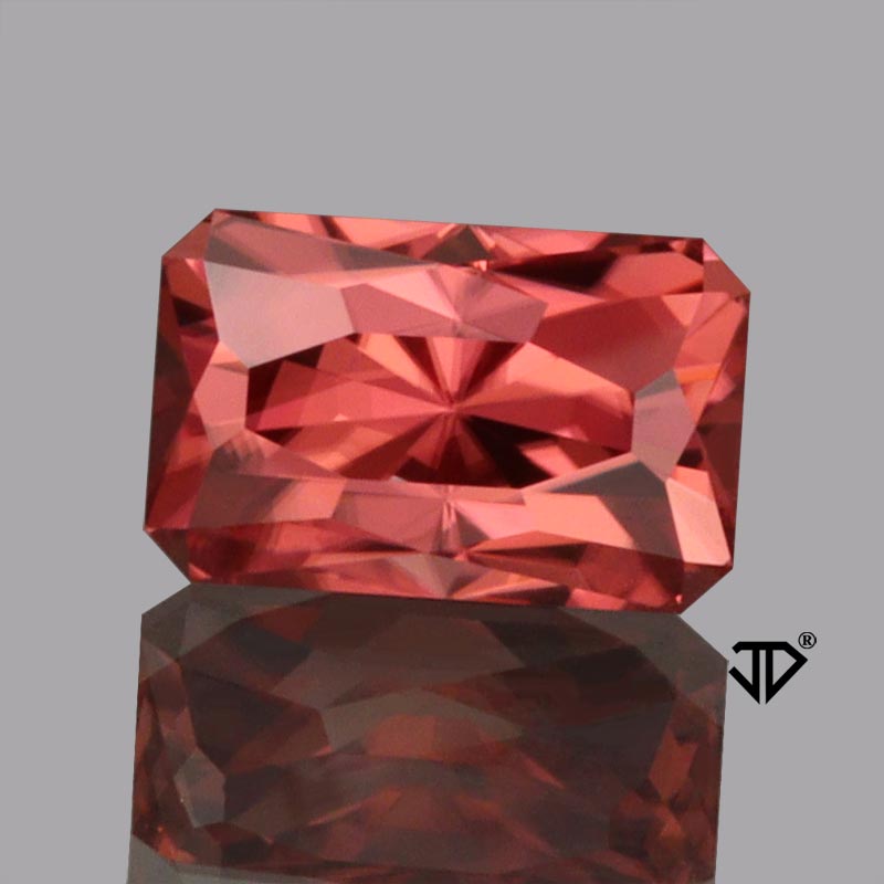 Pink/Brown Zircon gemstone