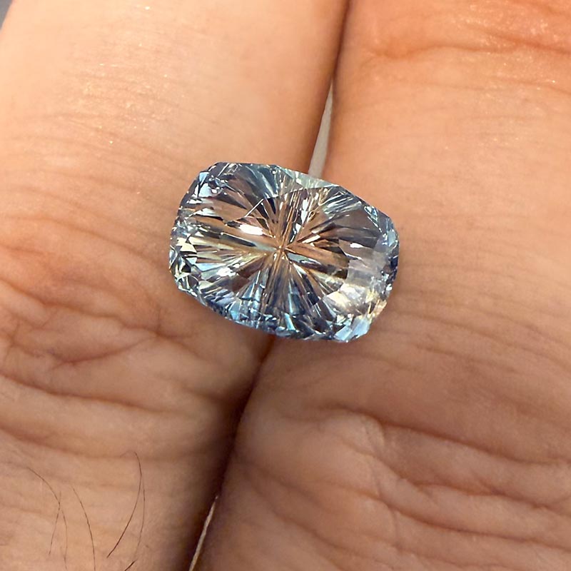 Parti Color Unheated Sapphire view 2