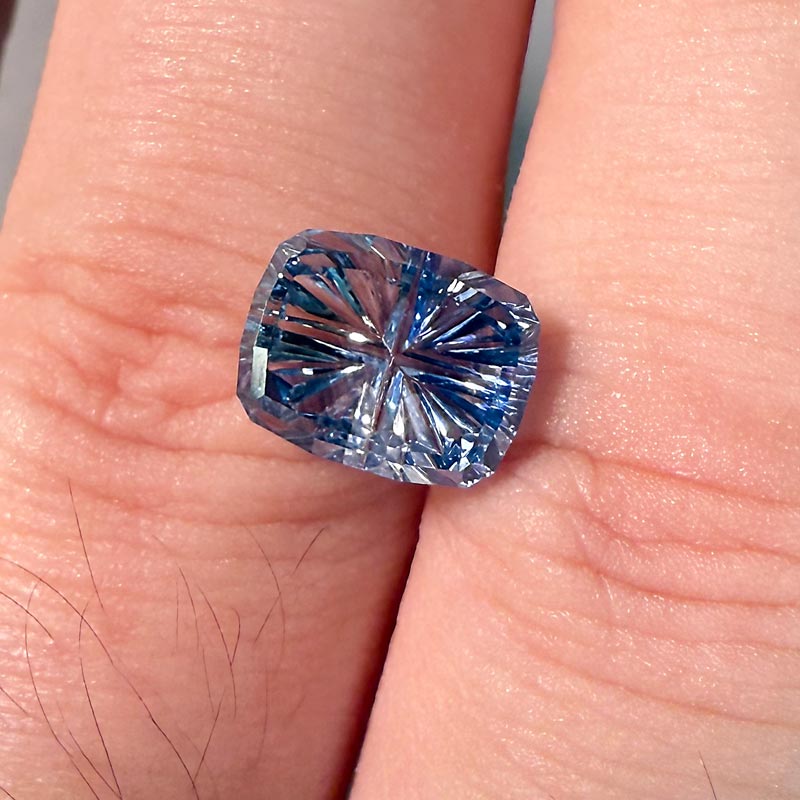 Parti Color Unheated Sapphire view 2