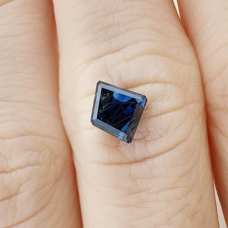 Blue Australian Sapphire view 2