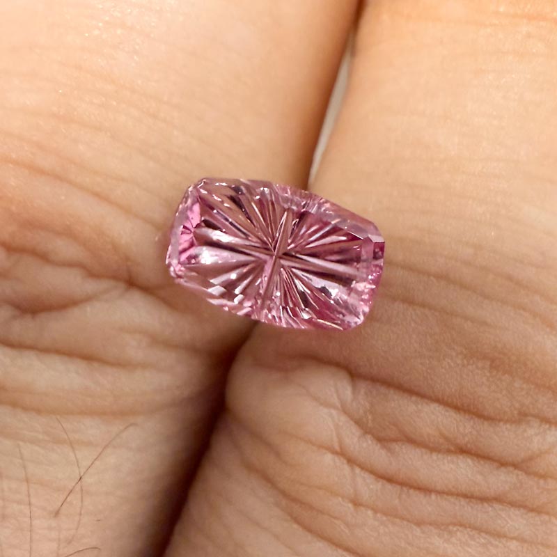  Dragon Malaya Garnet view 2