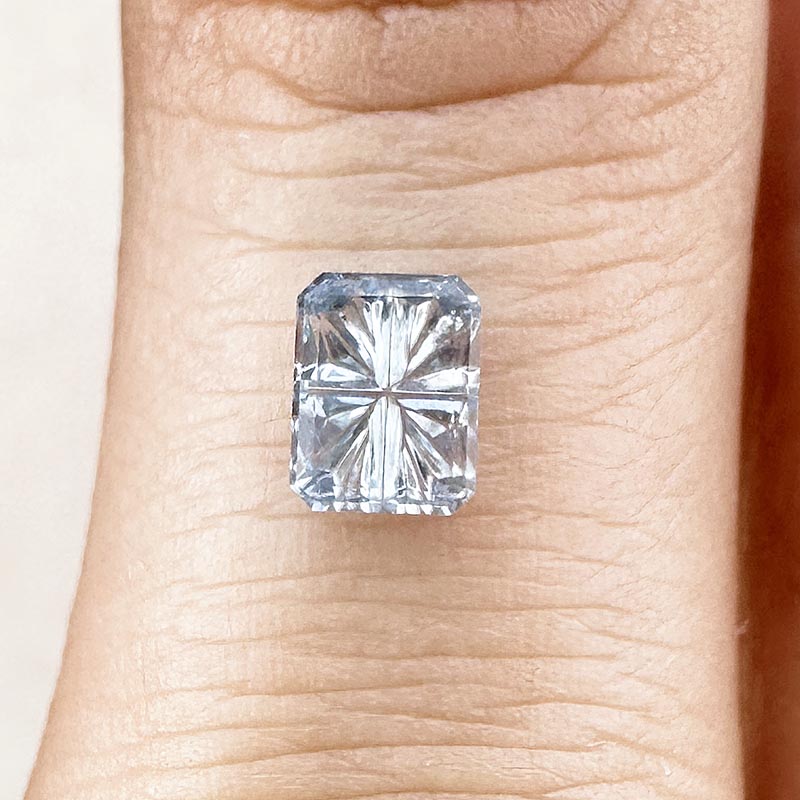 Gray/Blue Sapphire view 2