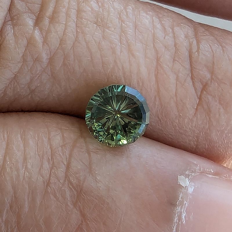 Green Australian Sapphire view 2