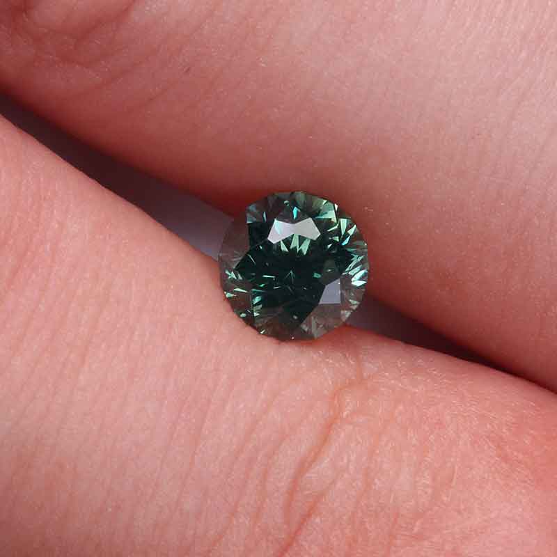 green sapphire gemstone