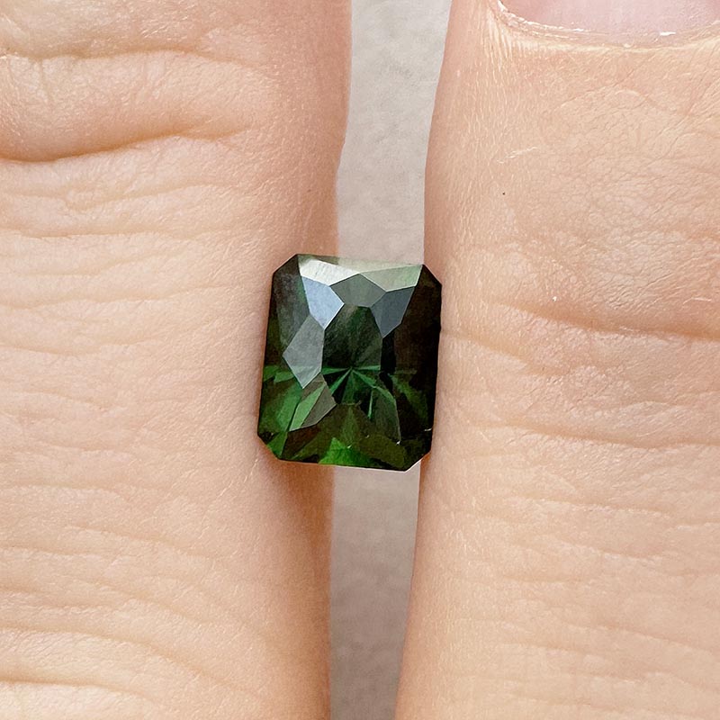  Tsavorite Garnet view 2