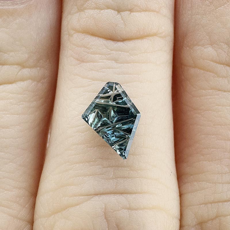 Parti Color Australian Sapphire view 2