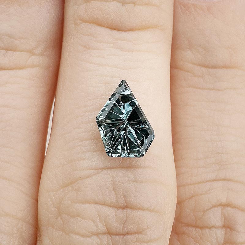 Parti Color Australian Sapphire view 2