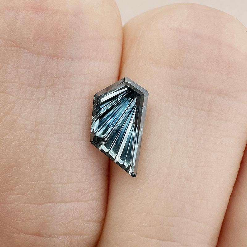 Parti Color Australian Sapphire view 2