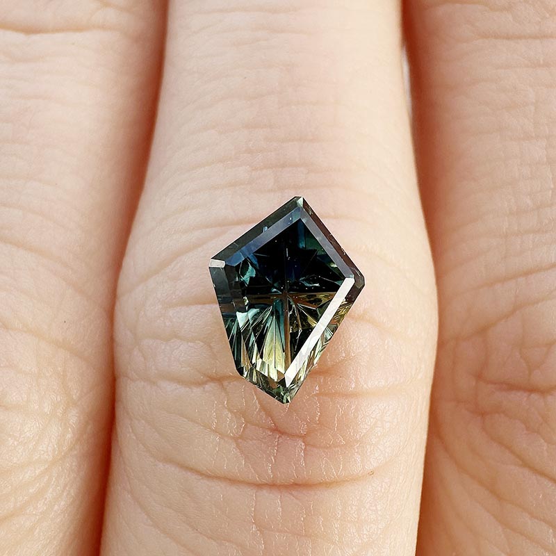 Parti Color Australian Sapphire view 2