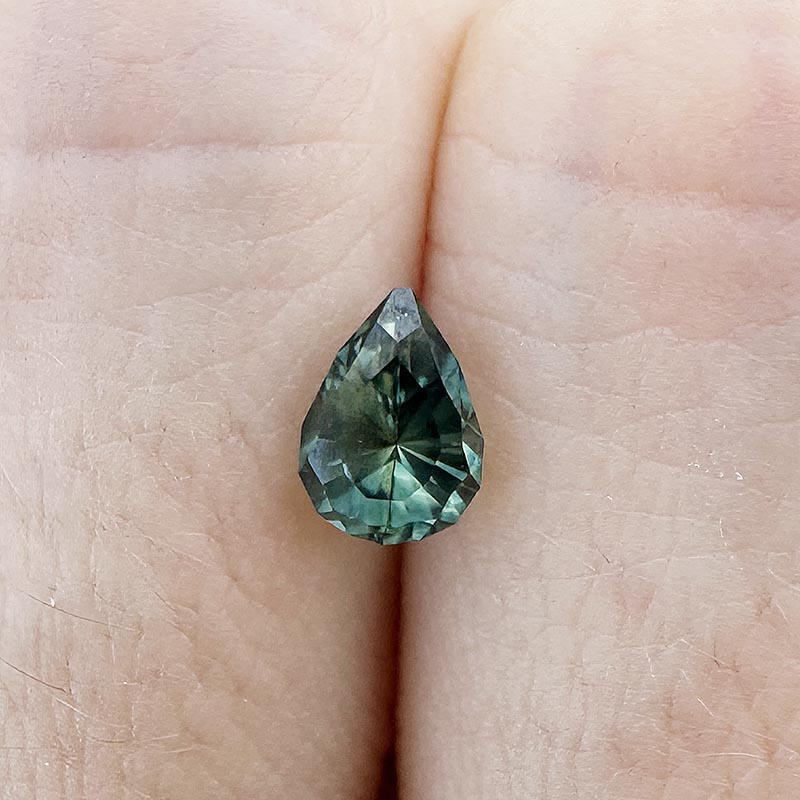 Parti Color Australian Sapphire view 2