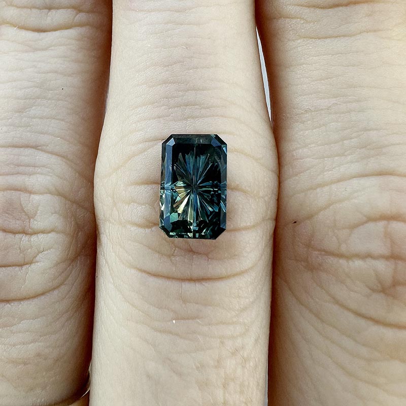 Parti Color Australian Sapphire view 2