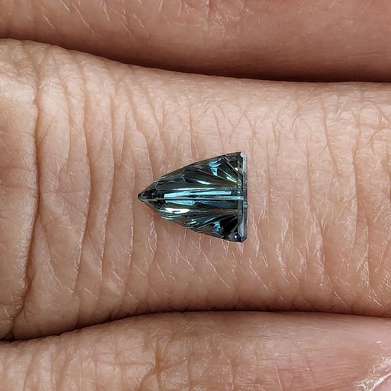 Teal Australian Sapphire view 2