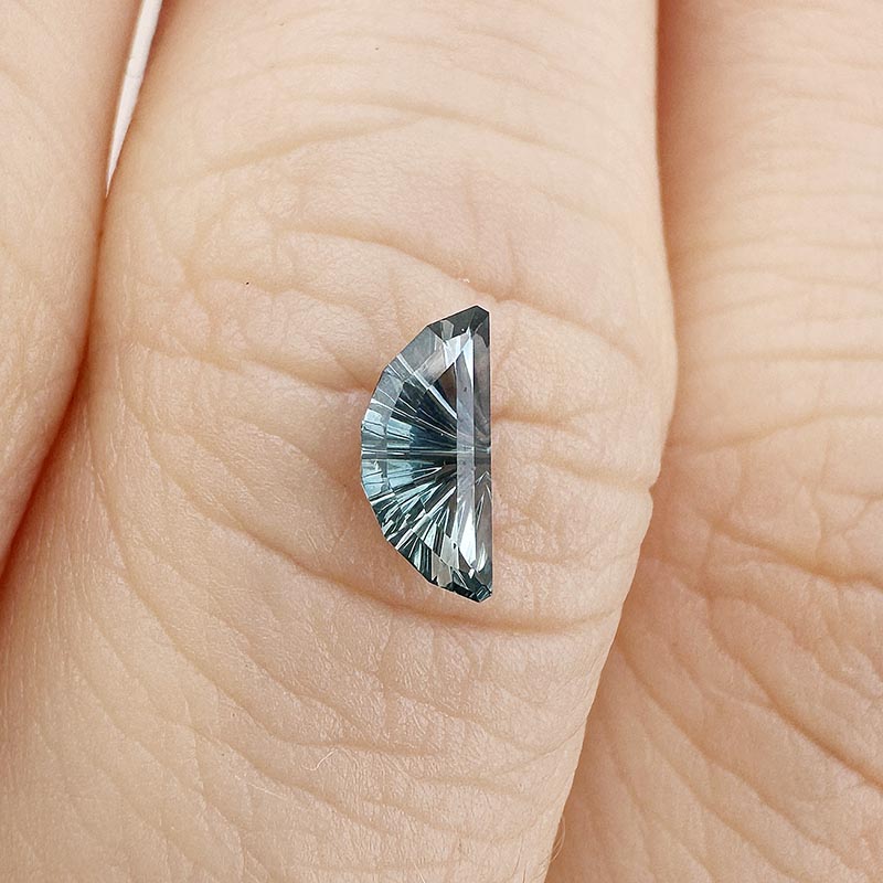 Teal Australian Sapphire view 2