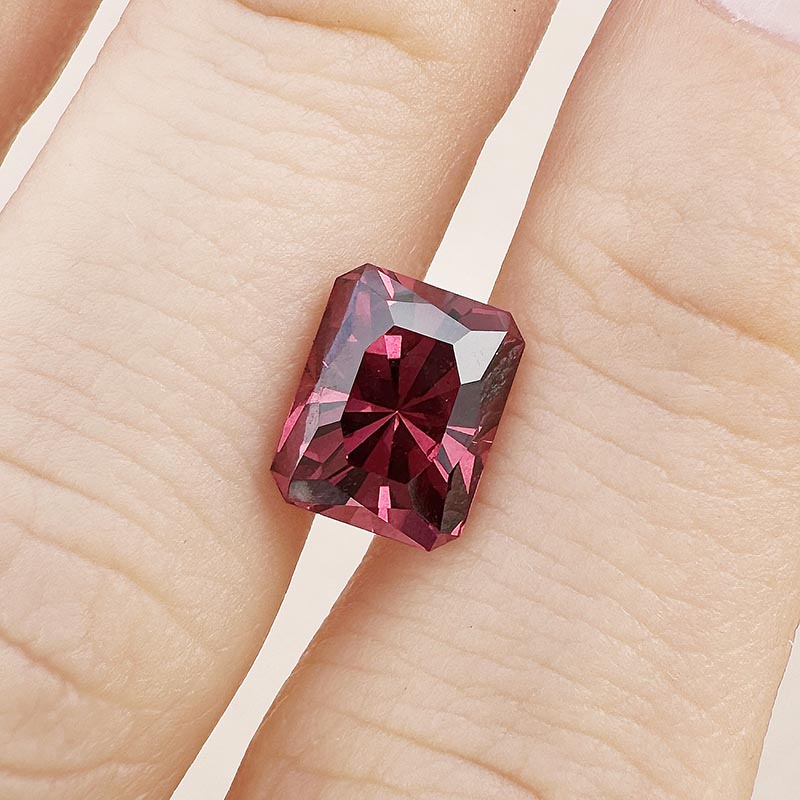 Rhodolite Garnet view 2