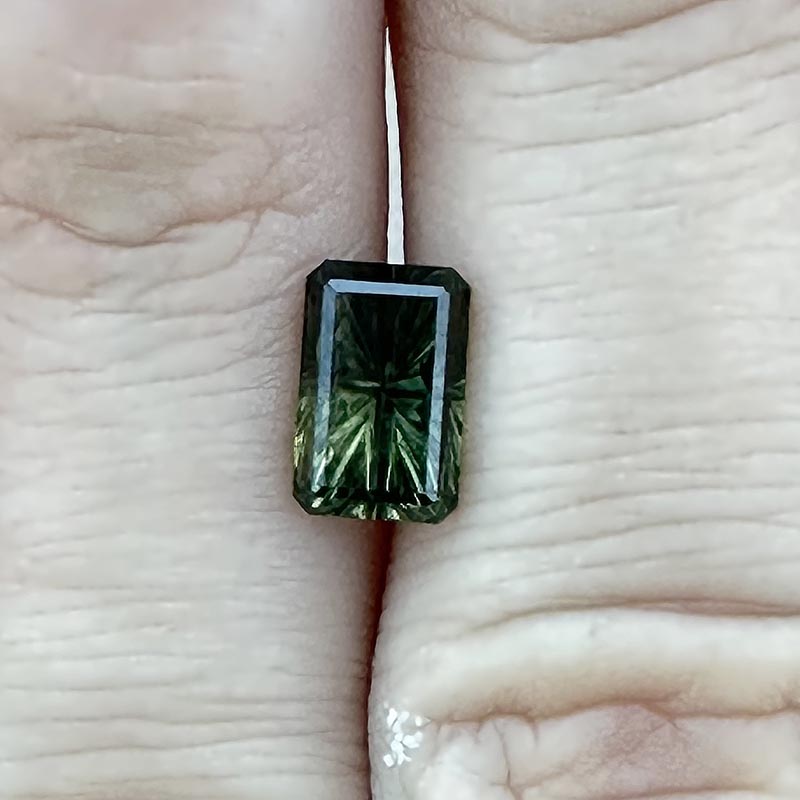 Green Australian Sapphire view 2