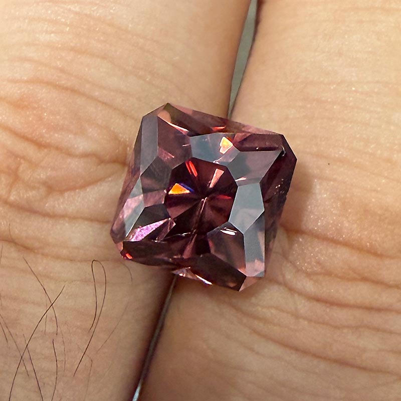 Reddish Zircon view 2