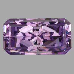  Tanzanite gemstone